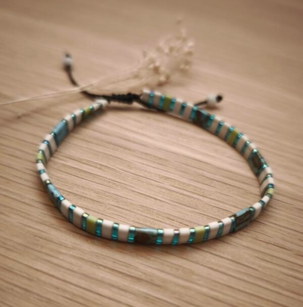 bracelet tila