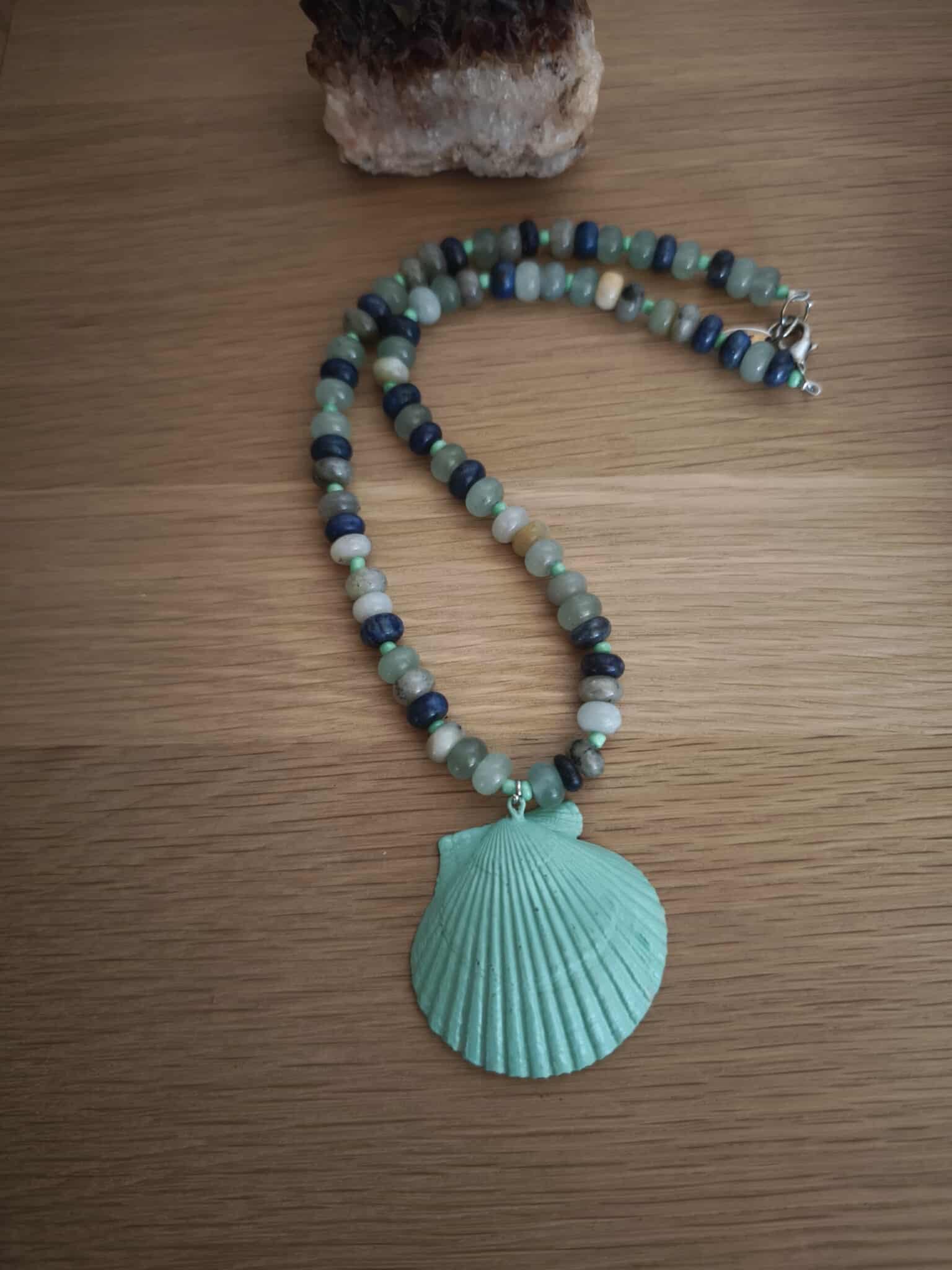 collier emily collier emily