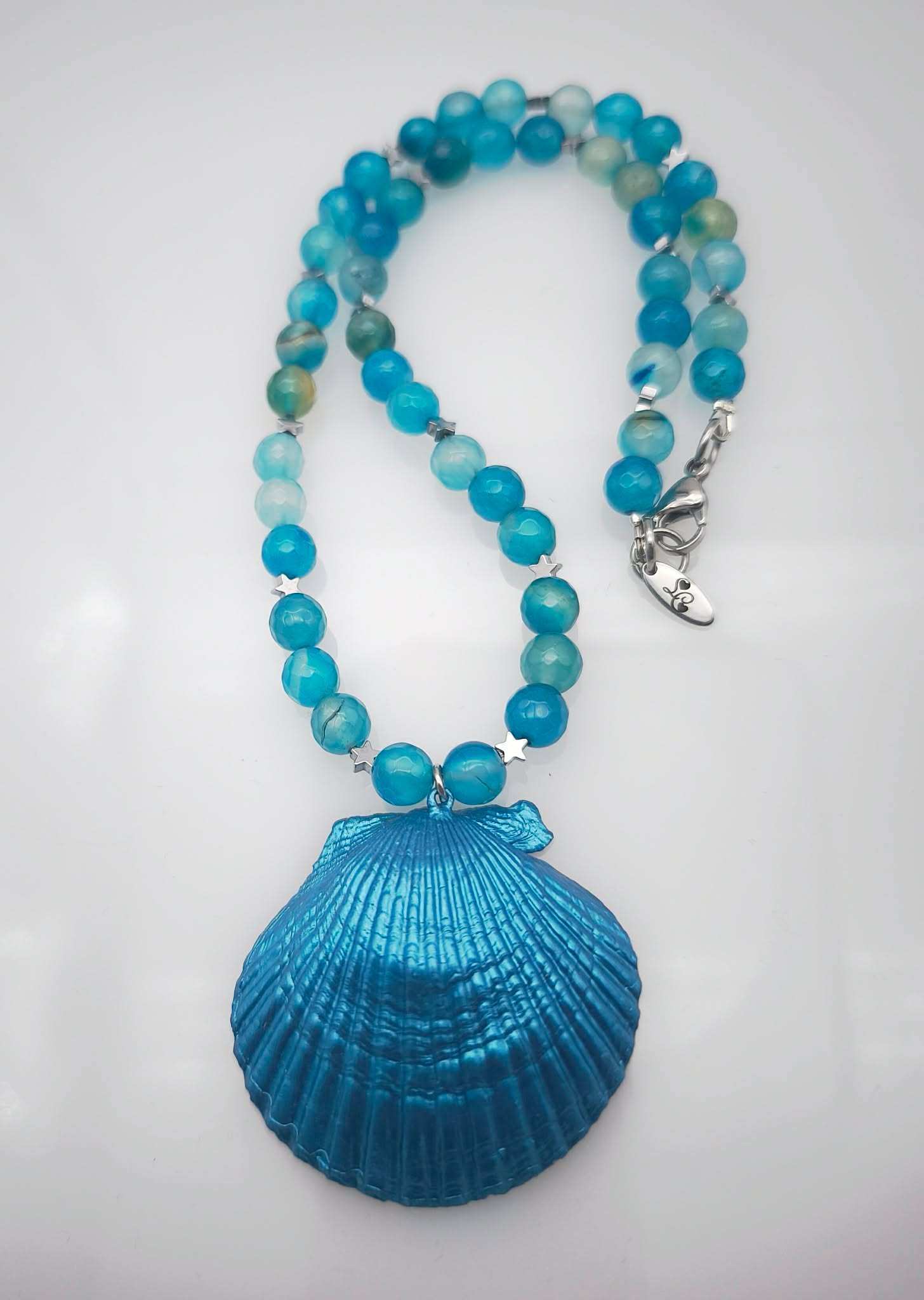 collier farah collier farah