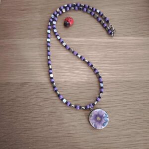 collier violette