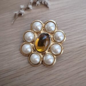 broche lisa