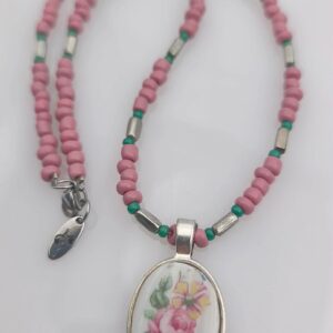 Accueil collier maeva (copie)