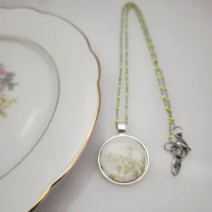 collier christie